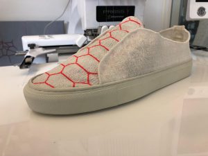 Oneday Shoe with embroidered upper